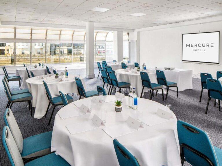 mercure-bedford-centre-1lieu1salle-meeting.jpg