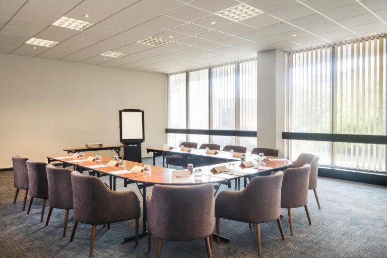 mercure-bedford-centre-1lieu1salle-meetings.jpg