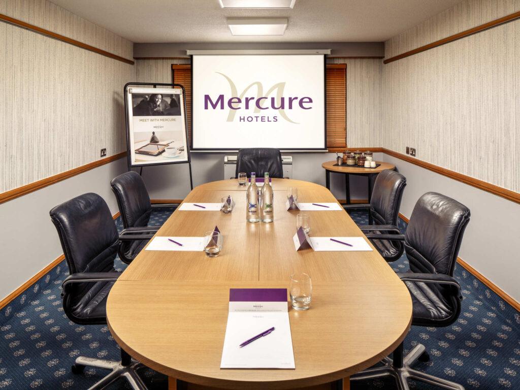 Mercure Livingston Hotel