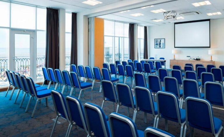 palace-hotel-southend-1lieu1salle-meeting.jpg