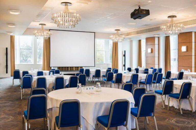 palace-hotel-southend-1lieu1salle-meetings.jpg