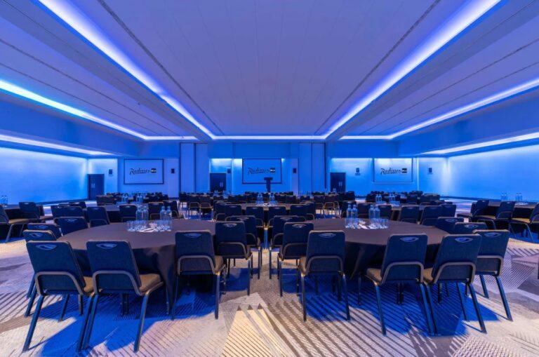 radisson-blu-glasgow-1lieu1salle-meeting.jpg