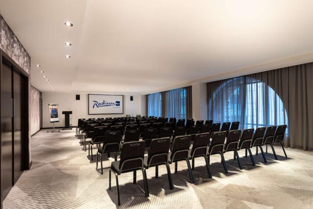 radisson-blu-glasgow-1lieu1salle-reunion.jpg