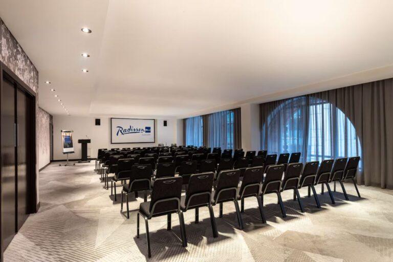 radisson-blu-glasgow-1lieu1salle-reunion.jpg