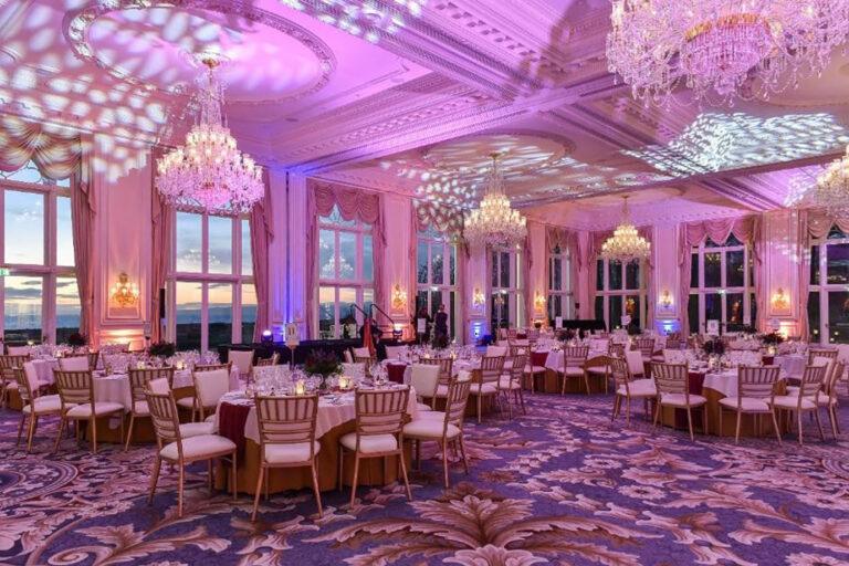 trump-turnberry-1lieu1salle-meeting.jpg