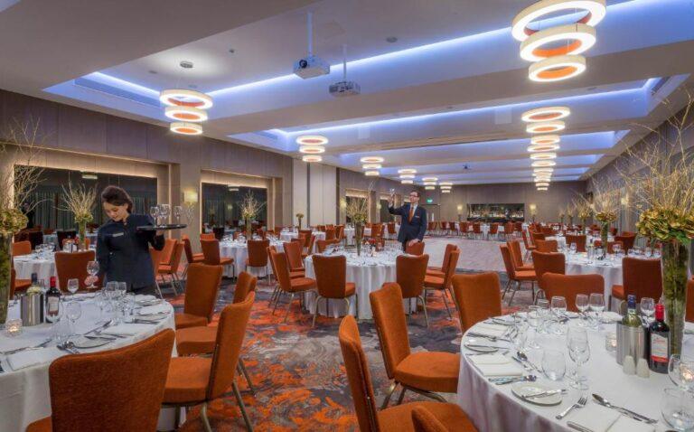 clayton-chiswick-1lieu1salle-meetings.jpg