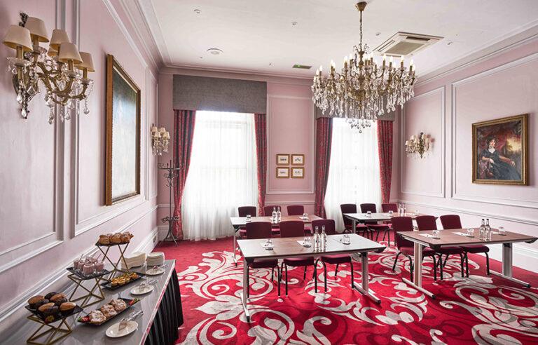 clermont-london-charing-cross-1lieu1salle-reunions.jpg