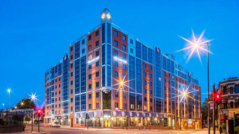 crowne-plaza-london-kings-cross-1lieu1salle-evenement.jpg