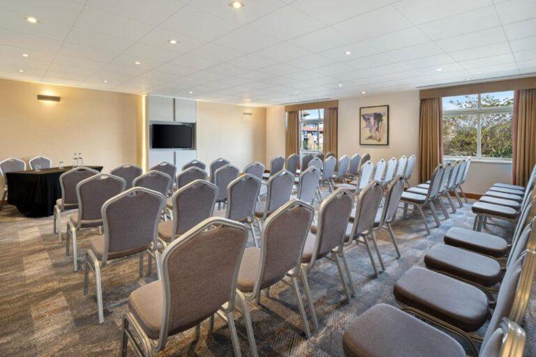 delta-hotels-bexleyheath-1lieu1salle-meeting.jpg