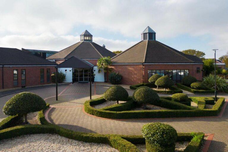 delta-hotels-waltham-abbey-1lieu1salle-evenement.jpg