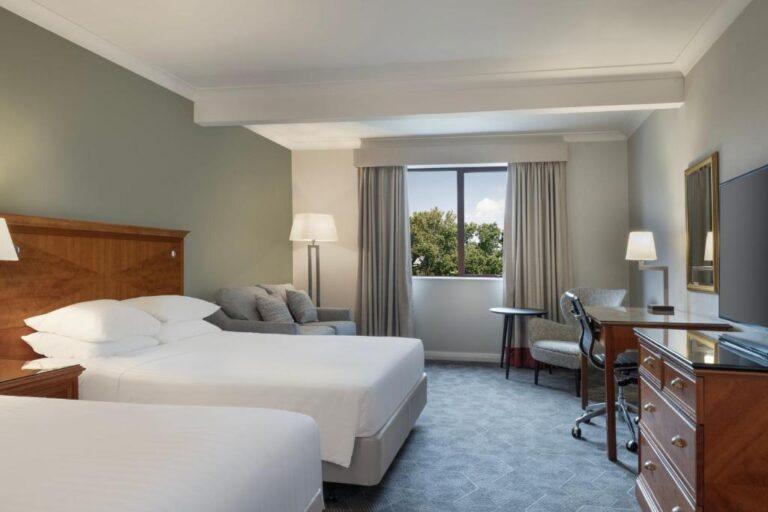 delta-hotels-waltham-abbey-1lieu1salle-event.jpg
