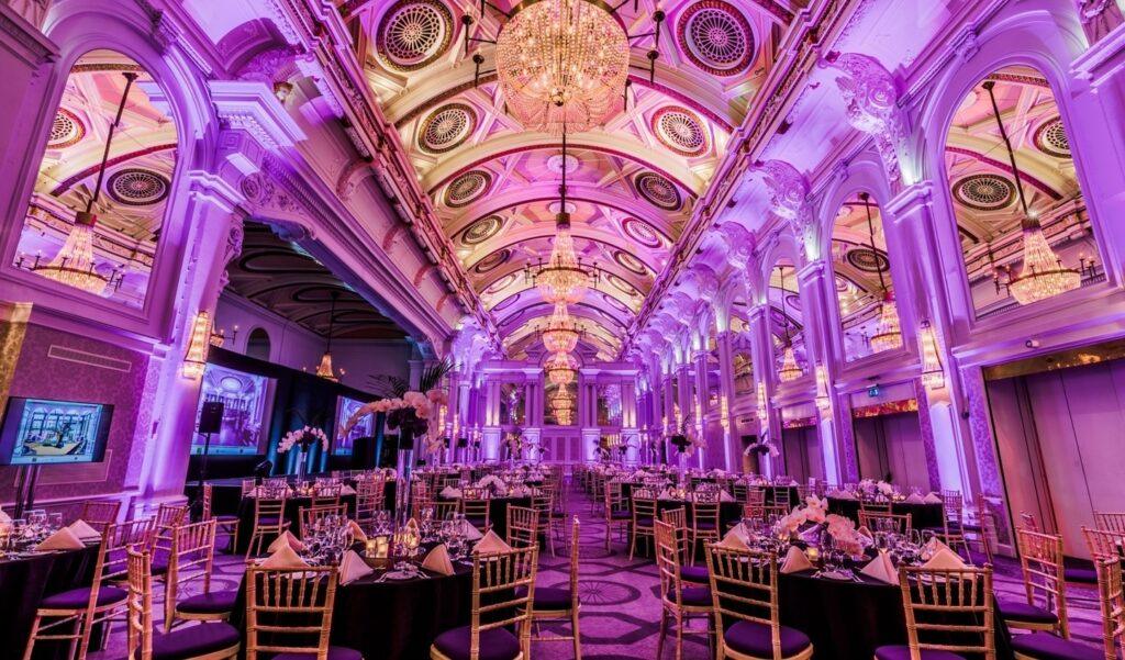 devere-grand-connaught-rooms-1lieu1salle-reunions.jpg