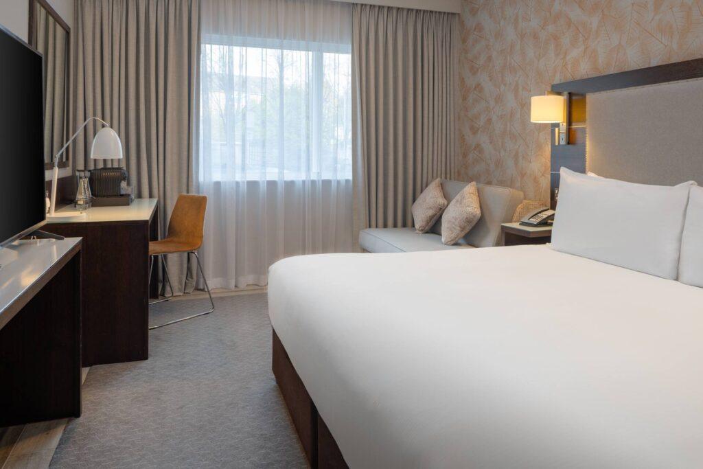 doubletree-heathrow-airport-1lieu1salle-evenements.jpg