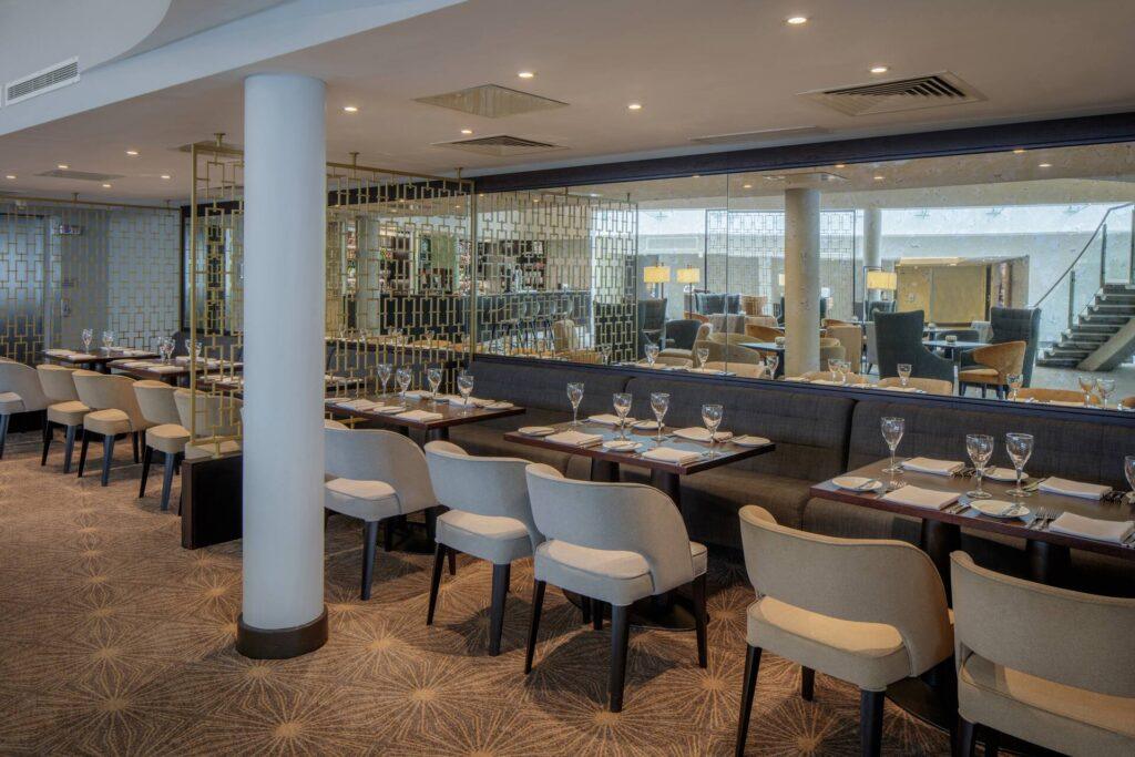 doubletree-heathrow-airport-1lieu1salle-seminaires.jpg