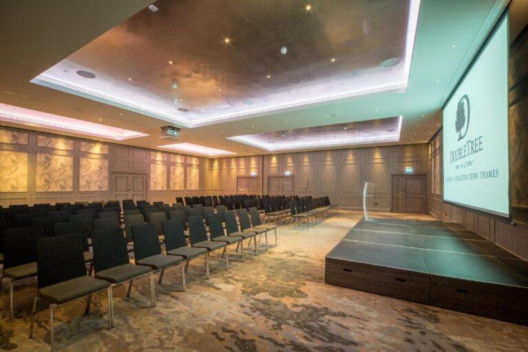 doubletree-kingston-upon-thames-1lieu1salle-meeting.jpg
