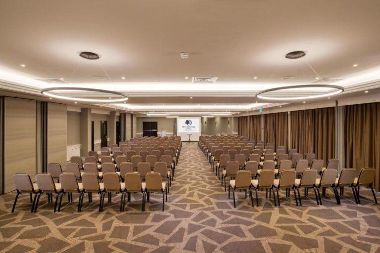 doubletree-london-ealing-1lieu1salle-meeting.jpg