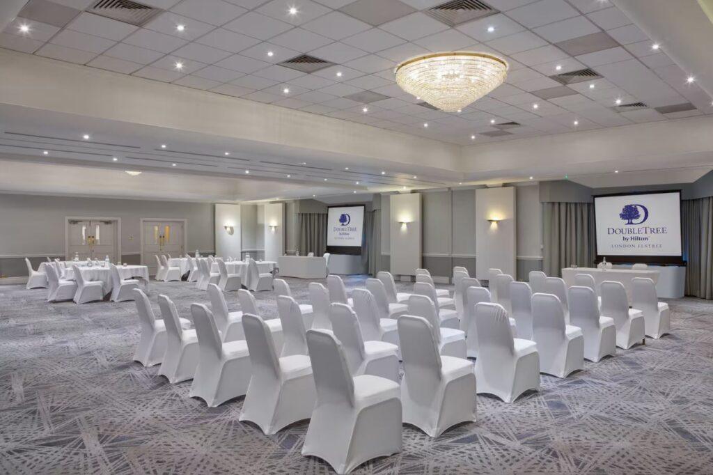 doubletree-london-elstree-1lieu1salle-meeting.jpg