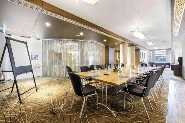 doubletree-london-kensington-1lieu1salle-meetings.jpg