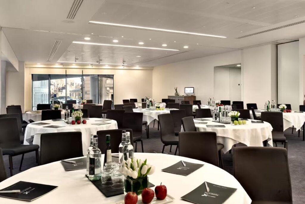 doubletree-london-tower-1lieu1salle-meetings.jpg