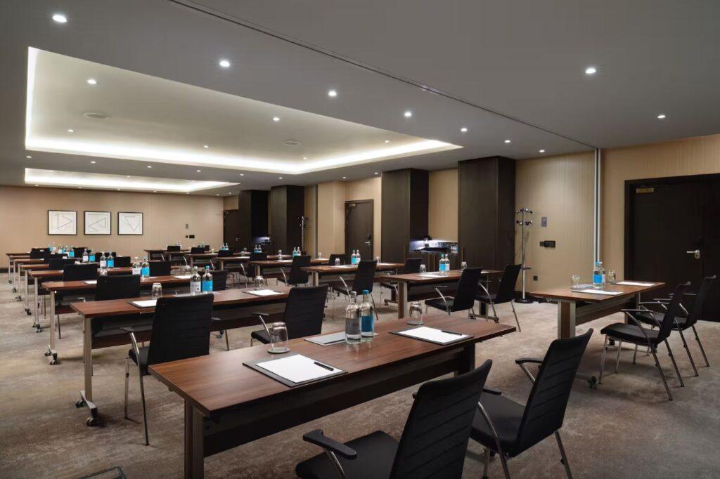 hilton-london-bankside-1lieu1salle-reunion.jpg