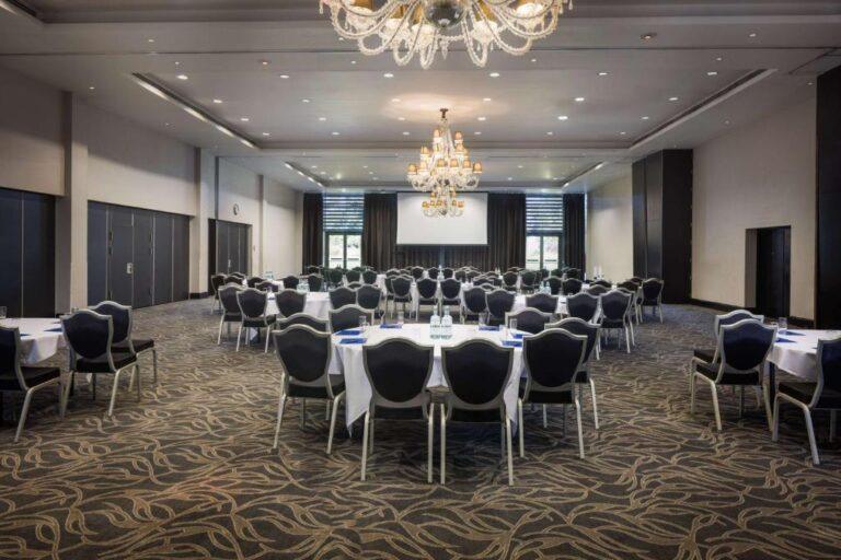 hilton-london-syon-park-1lieu1salle-meetings.jpg