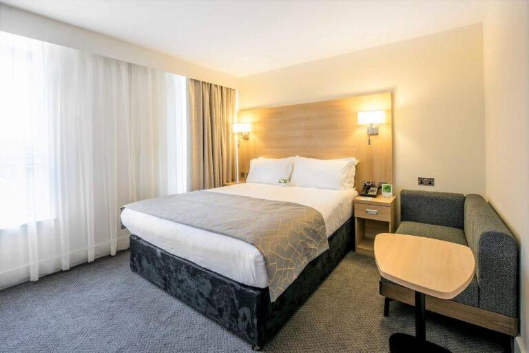 holiday-inn-london-kensington-1lieu1salle-event.jpg