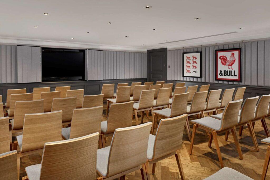holmes-hotel-london-1lieu1salle-meeting.jpg