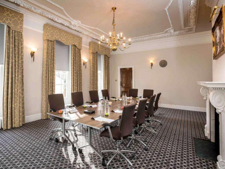 hunton-park-hotel-1lieu1salle-reunions.jpg
