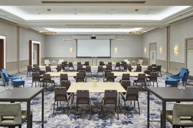 london-marriott-canary-wharf-1lieu1salle-meeting.jpg