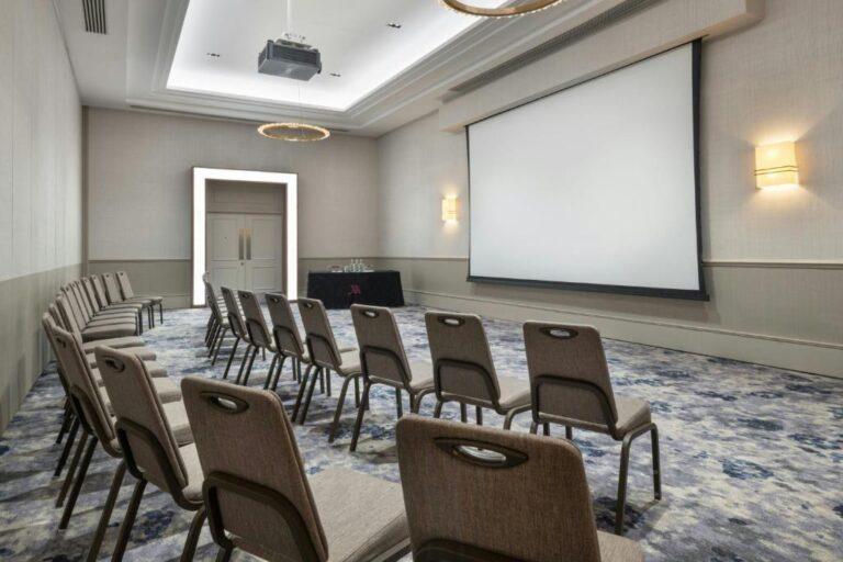 london-marriott-canary-wharf-1lieu1salle-reunions.jpg