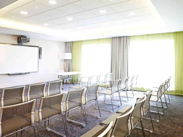 novotel-london-brentford-1lieu1salle-meeting.jpg