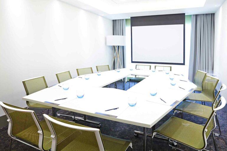 novotel-london-brentford-1lieu1salle-reunion.jpg