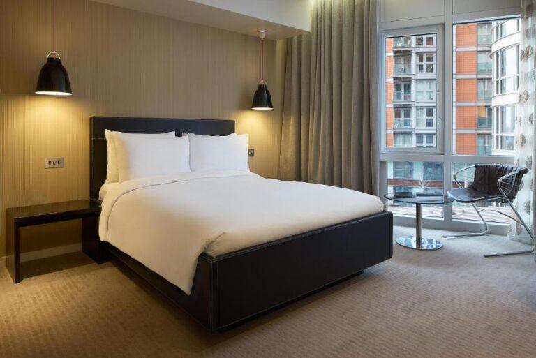 radisson-blu-london-canary-wharf-1lieu1salle-evenements.jpg