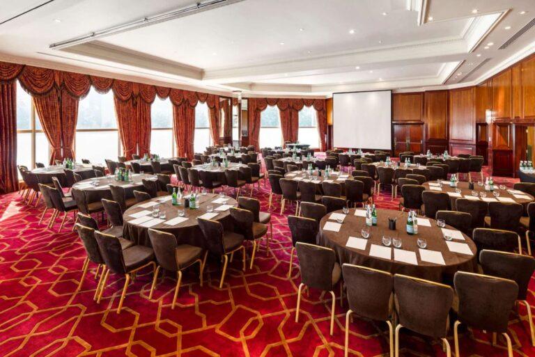 radisson-blu-london-heathrow-1lieu1salle-reunion.jpg