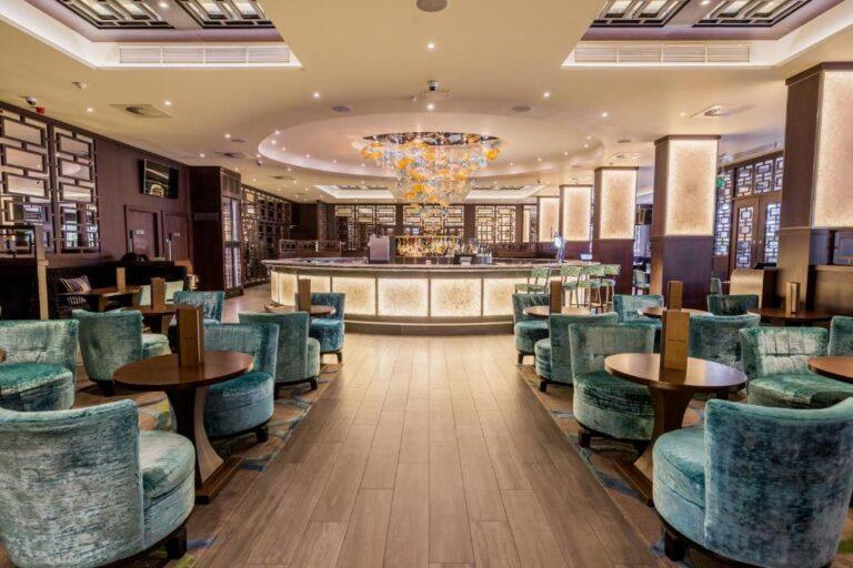 radisson-blu-london-heathrow-1lieu1salle-seminaires.jpg