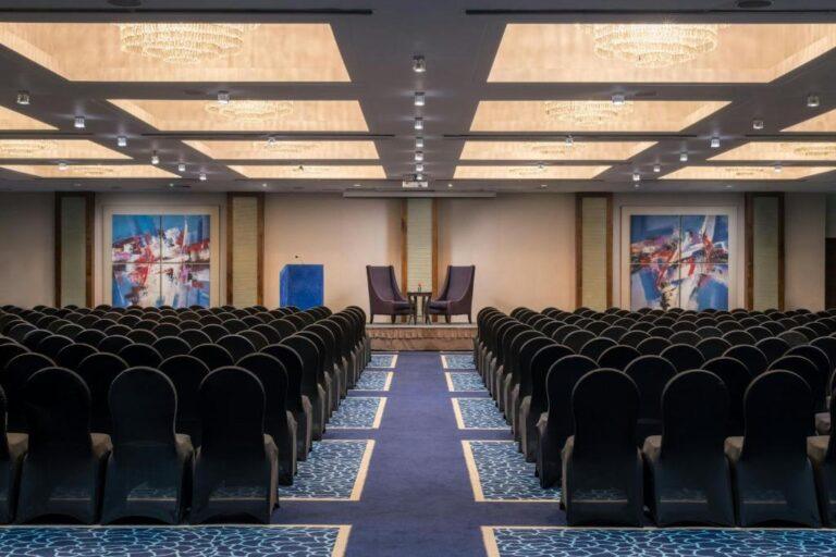renaissance-london-heathrow-1lieu1salle-meeting.jpg