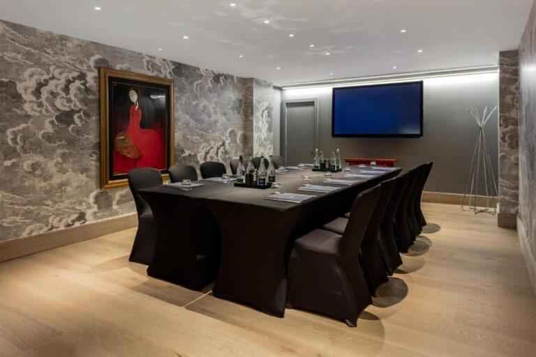 radisson-blu-london-leicester-1lieu1salle-reunion.jpg