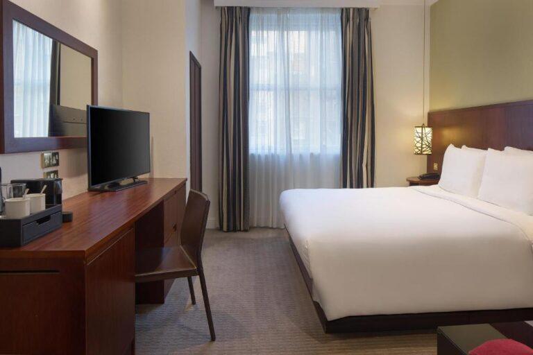 radisson-blu-london-south-kensington-1lieu1salle-event.jpg