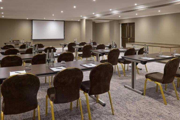 radisson-blu-london-south-kensington-1lieu1salle-meetings.jpg