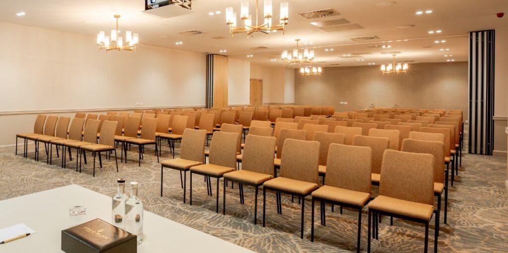 strand-palace-londres-1lieu1salle-meeting.jpg